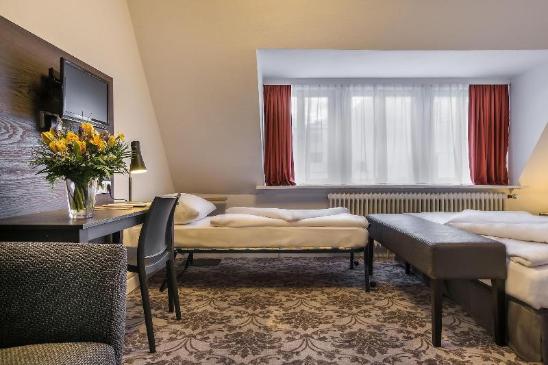 Signature Hotel Astoria Hamburg - Oda