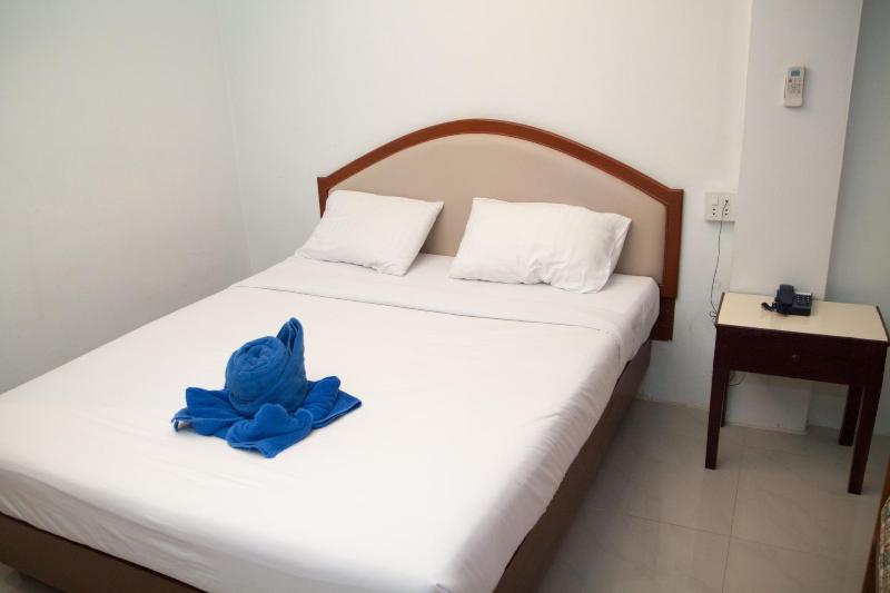 At Bangkok Hotel - Oda