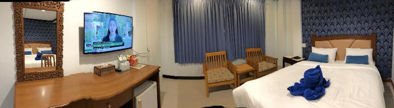 At Bangkok Hotel - Oda