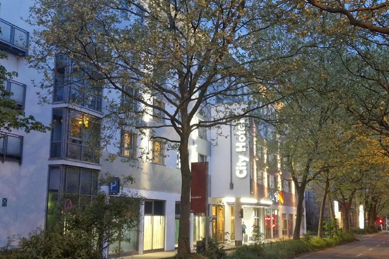 City Hotel Fortuna - Genel