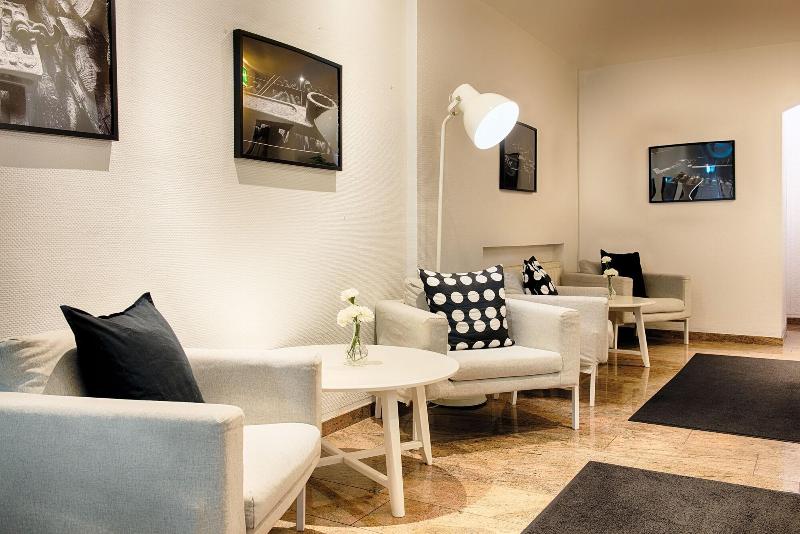 Home Hotel - Lobi