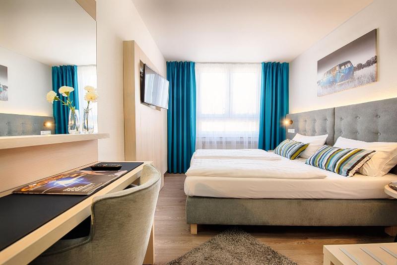 Home Hotel - Genel