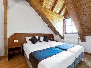 Hotel Bohemia By Vivere Stays fotoÄŸrafÄ±