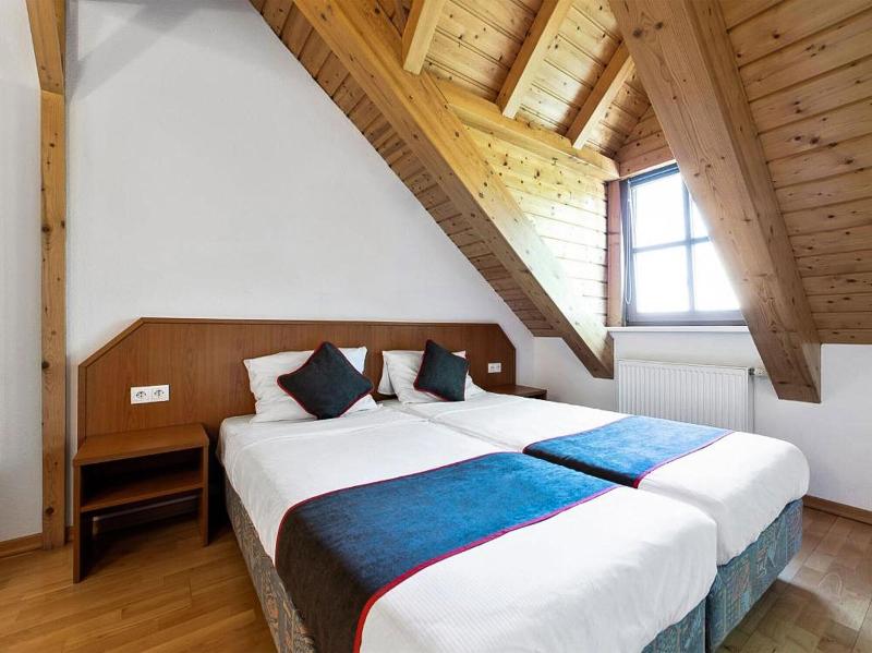 Hotel Bohemia By Vivere Stays - Oda