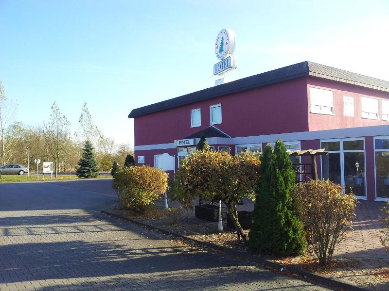 Hotel & Restaurant Zur Fichtenbreite - Genel