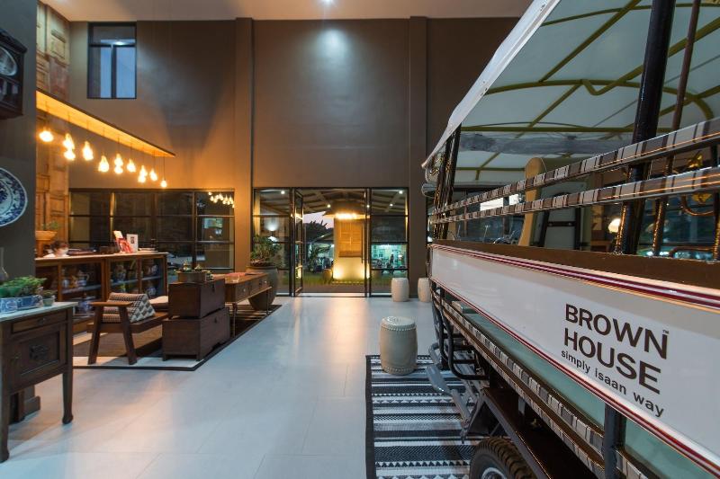 Brown House Hotel - Lobi