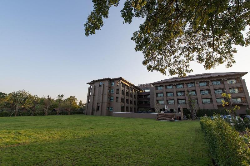Brown House Hotel - Genel
