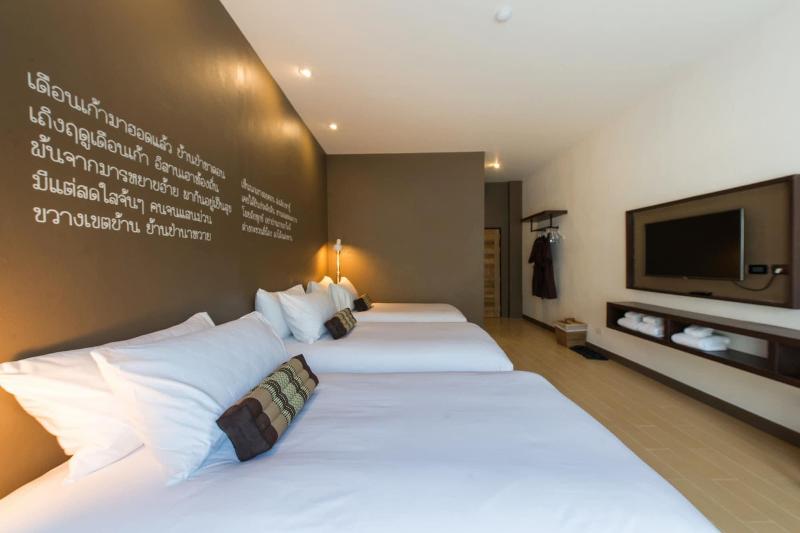 Brown House Hotel - Oda