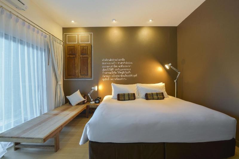 Brown House Hotel - Oda