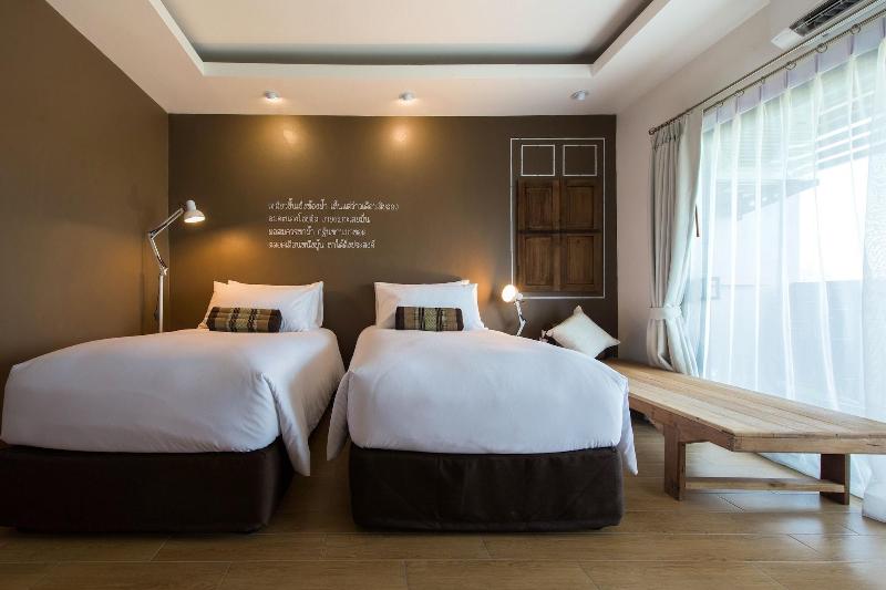 Brown House Hotel - Oda