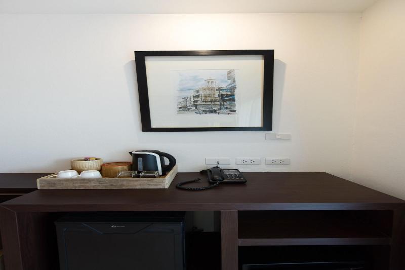 Brown House Hotel - Oda