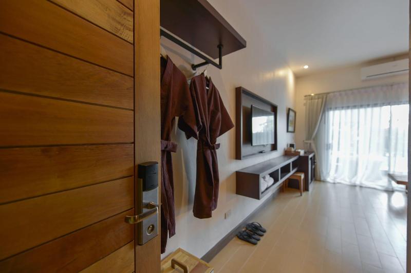 Brown House Hotel - Oda