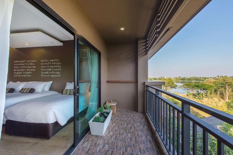Brown House Hotel - Oda