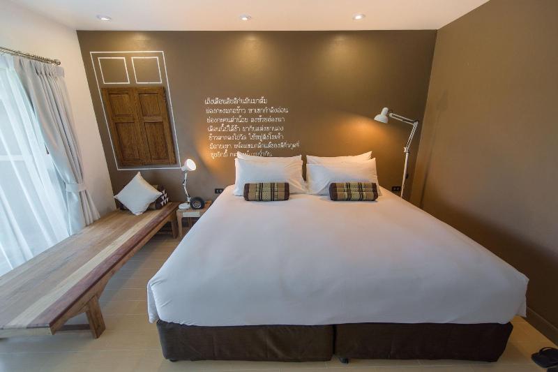 Brown House Hotel - Oda