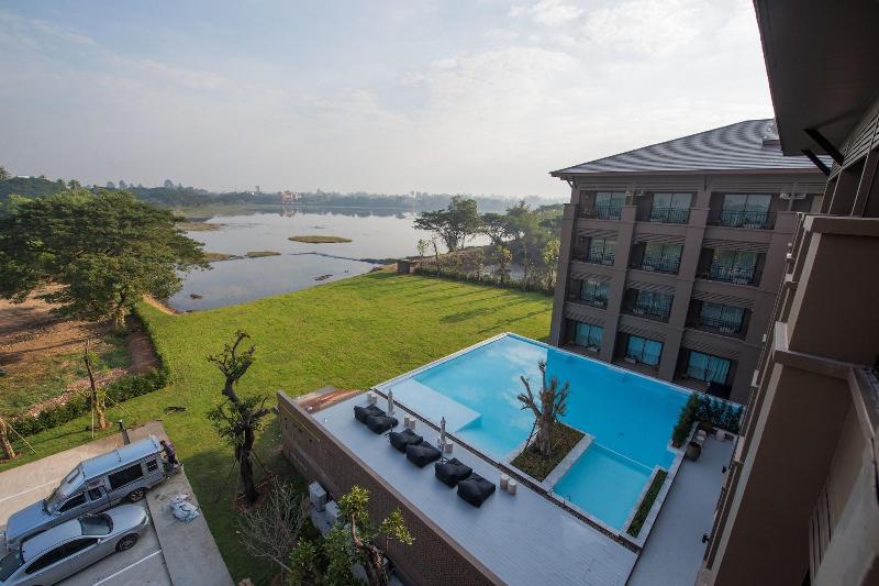 Brown House Hotel - Oda