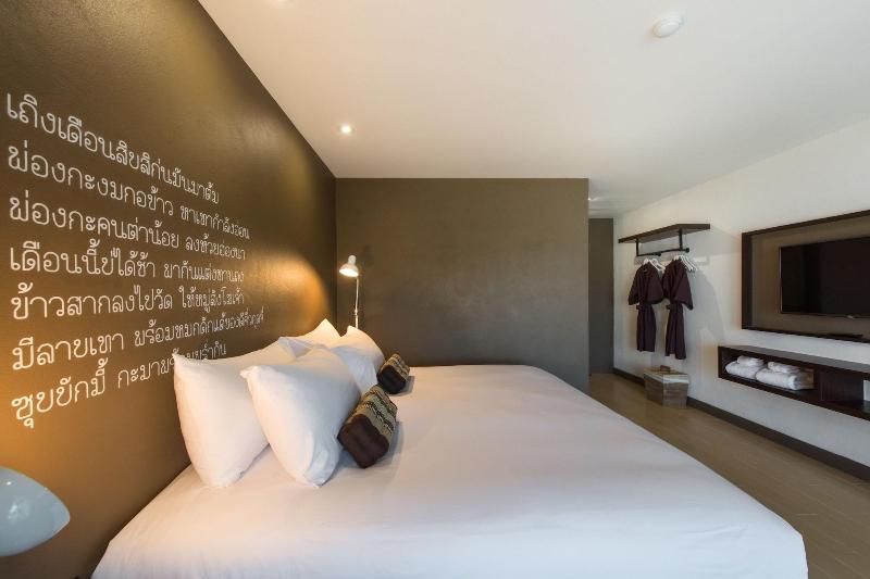 Brown House Hotel - Oda