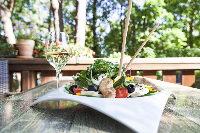 Ostseehotel Villen Im Park – ein Rovell Hotel - Restoran