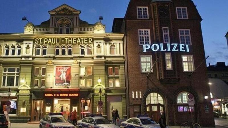 Hotel Cult Hamburg - Genel