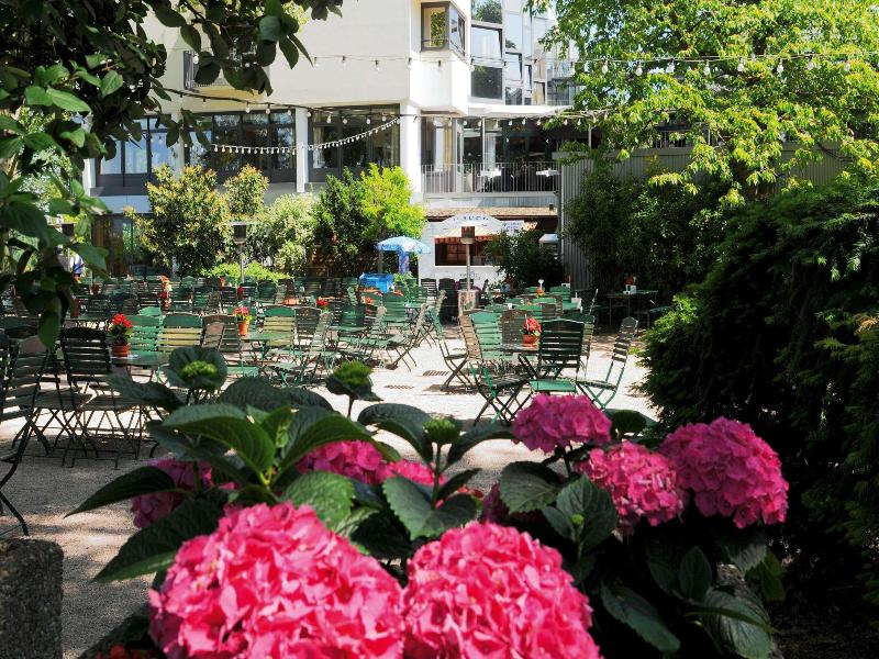 Favorite Parkhotel - Genel