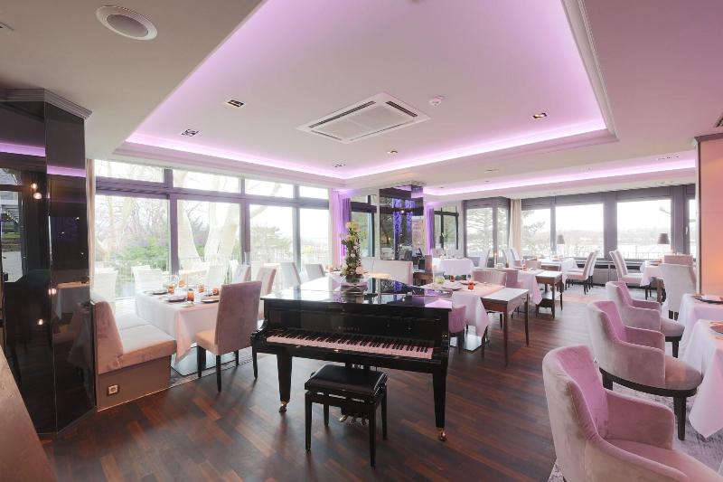 Favorite Parkhotel - Restoran
