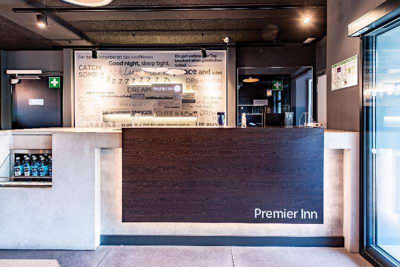 Premier Inn Heidelberg City Bahnstadt - Lobi