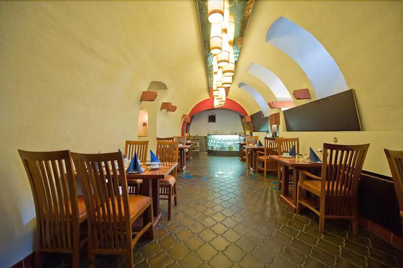 Hotel Monpti - Restoran