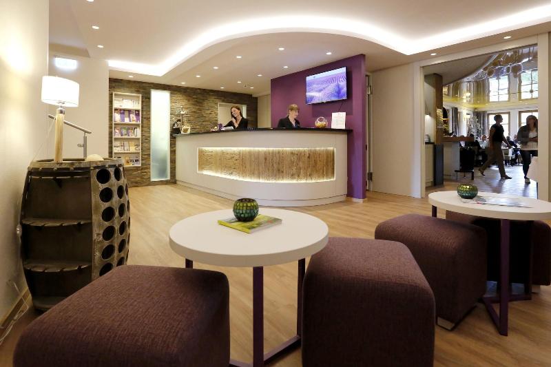 Pfalzhotel Asselheim - Lobi