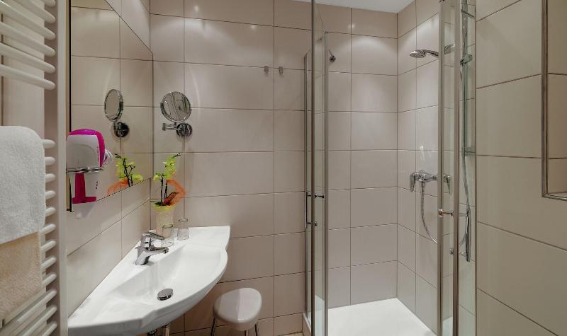 Pfalzhotel Asselheim - Oda