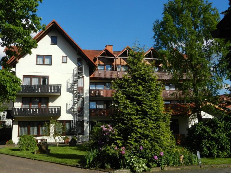 Parkhotel Zum Stern - Genel