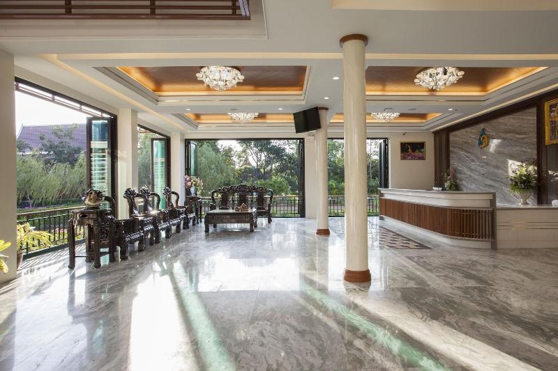 RK Riverside Resort & Spa - Lobi