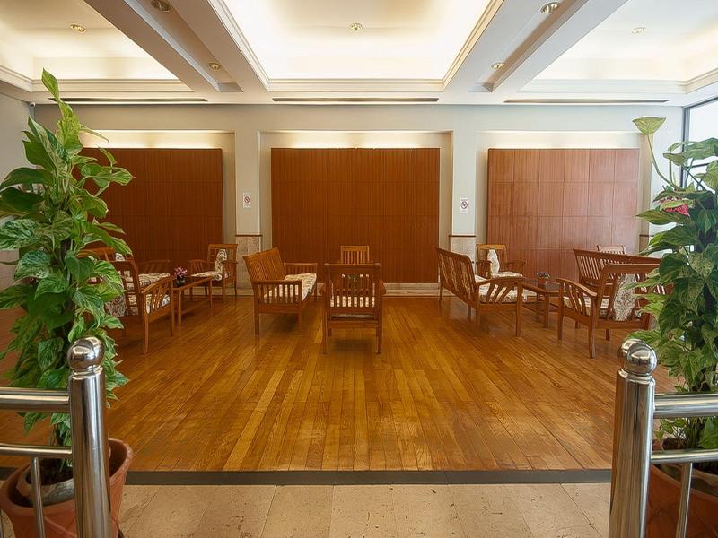Grand Plaza Hotel Hat Yai - Lobi