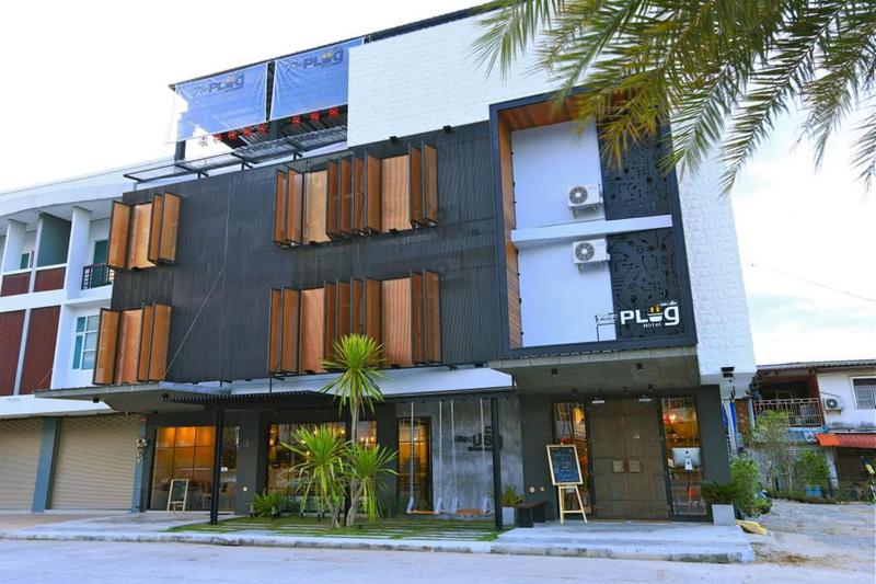 The Plug Hotel - Genel