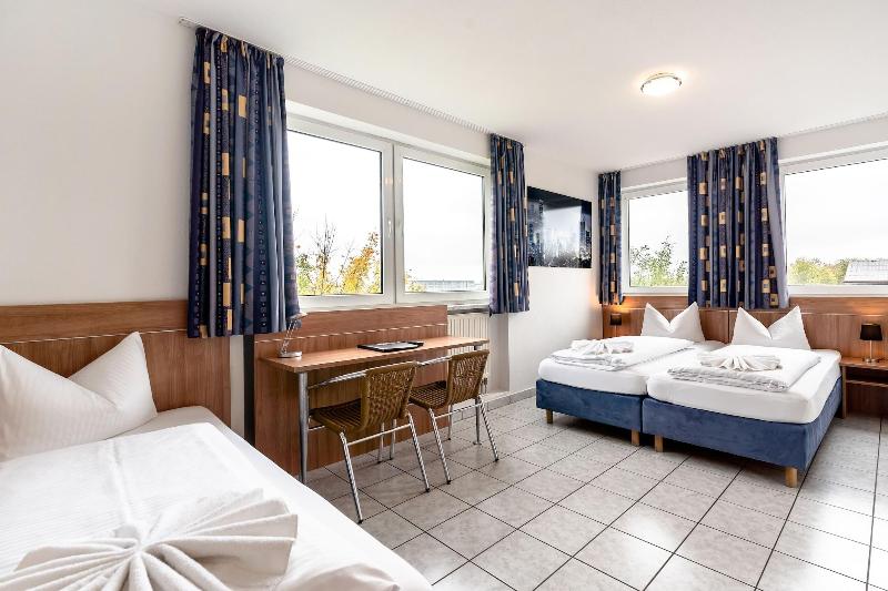Hotel Fresh Inn - Oda