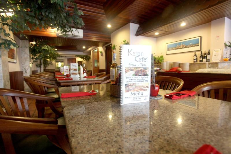 Karon Café Inn - Lobi