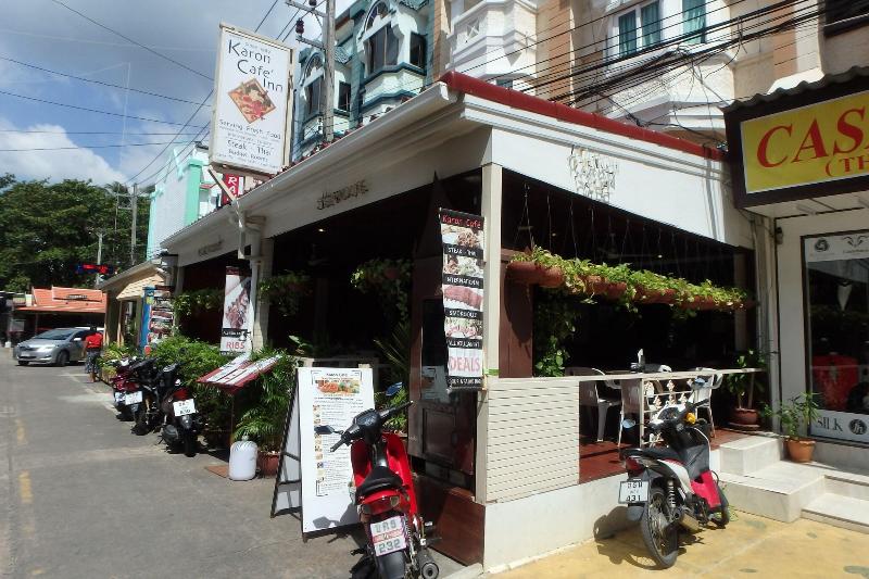 Karon Café Inn - Genel