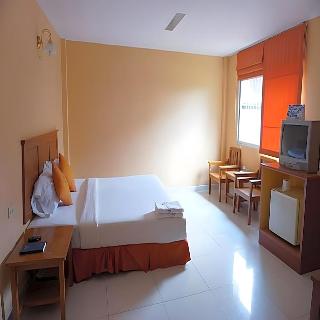 Sri Chumphon Hotel fotoÄŸrafÄ±