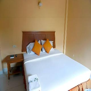 Sri Chumphon Hotel fotoÄŸrafÄ±