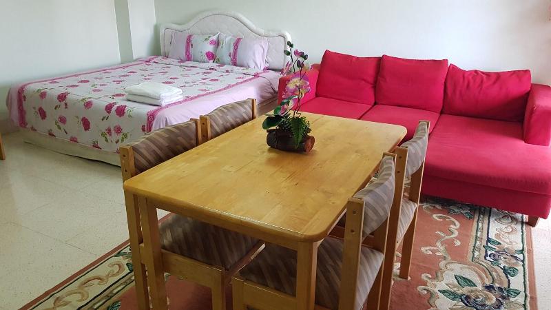 Aek Udon Apartment - Oda