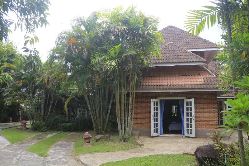 Saimoonburyresort - Genel