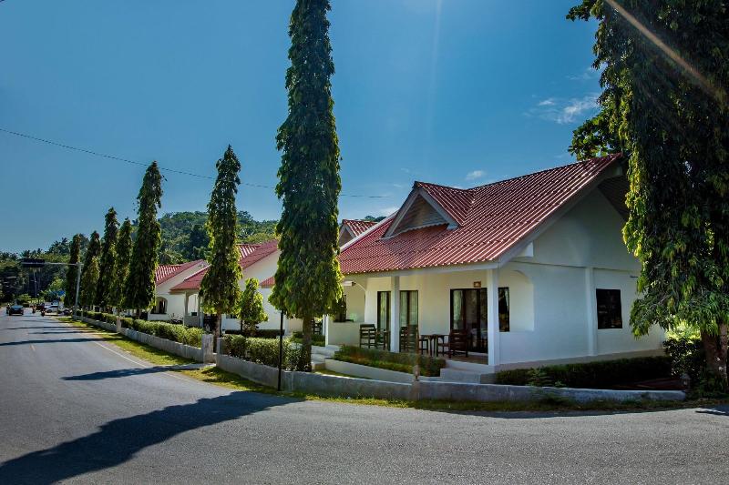 Naiharn Beach Resort - Genel