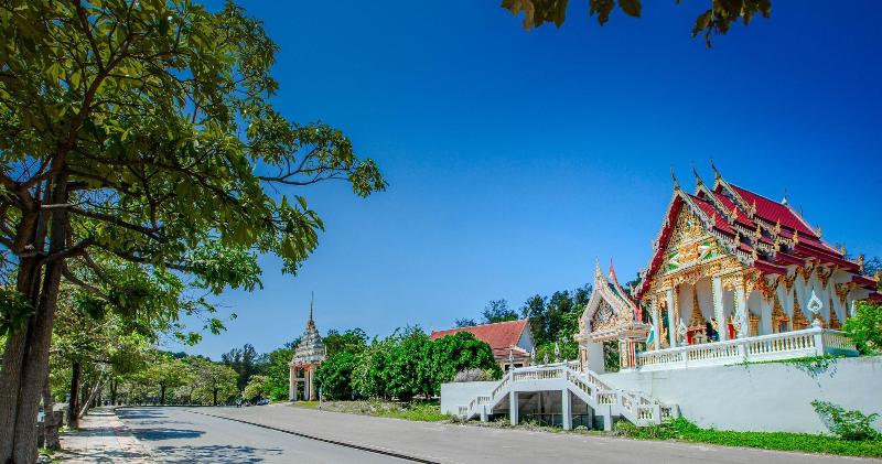 Naiharn Beach Resort - Genel