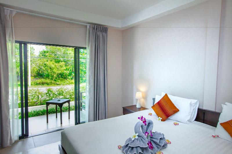 Naiharn Beach Resort - Oda