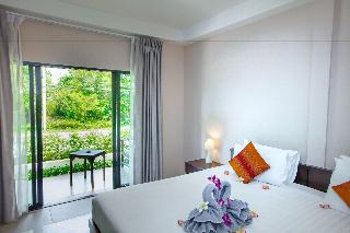 Naiharn Beach Resort fotoÄŸrafÄ±