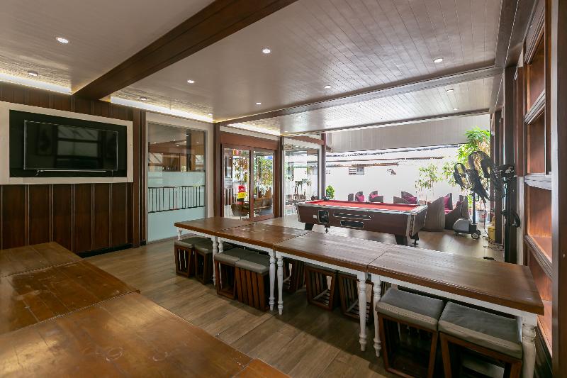 A Room Bangkok Sathorn by ZUZU - Lobi