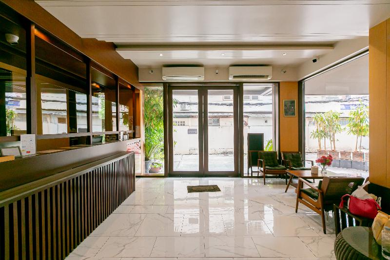 A Room Bangkok Sathorn by ZUZU - Lobi