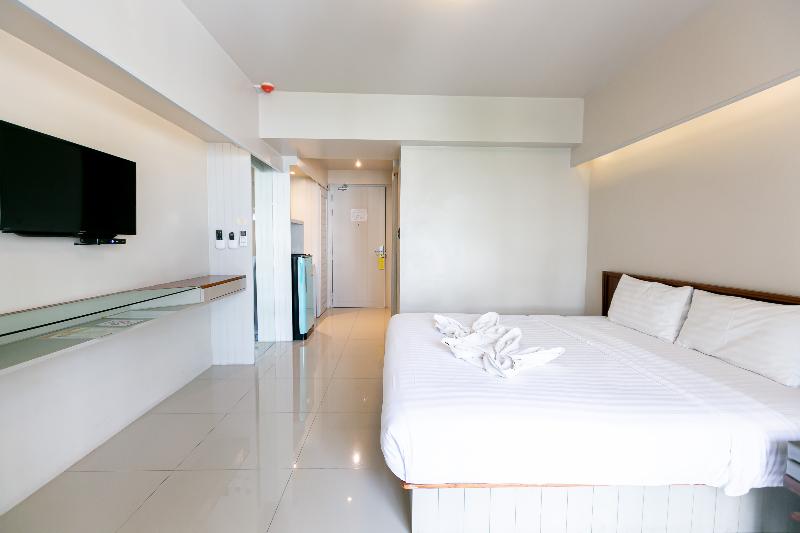 A Room Bangkok Sathorn by ZUZU - Oda