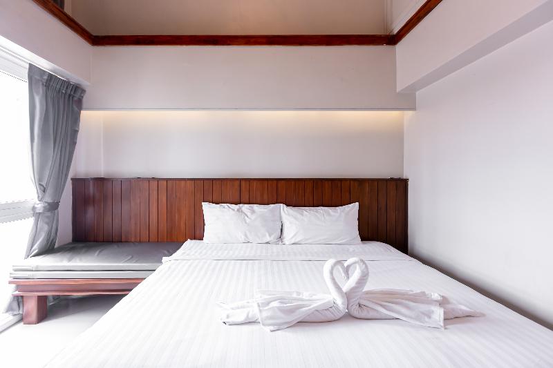 A Room Bangkok Sathorn by ZUZU - Oda