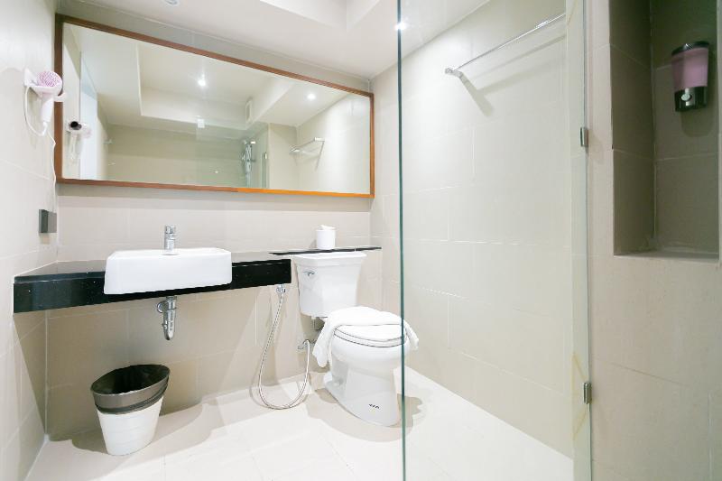 A Room Bangkok Sathorn by ZUZU - Oda
