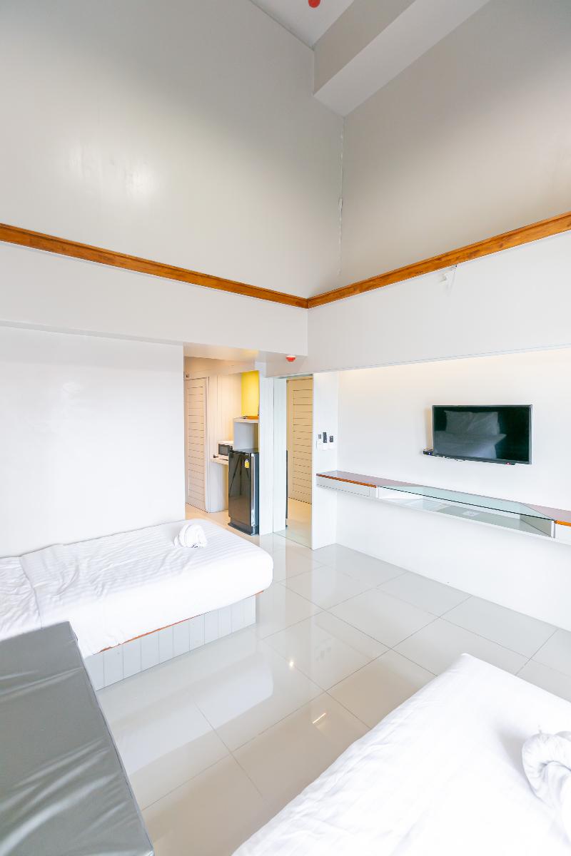 A Room Bangkok Sathorn by ZUZU - Oda