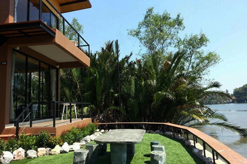 The Grace Amphawa Resort - Oda